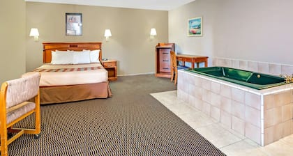 Super 8 by Wyndham Upland Ontario CA