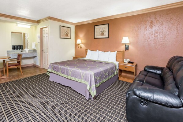 客房, 1 张双人床, 吸烟房, 微波炉 | 熨斗/熨衣板、折叠床/加床(额外收费)、免费 WiFi、床单