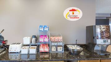 Free daily continental breakfast