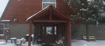 Buffalo Lodge and Grill