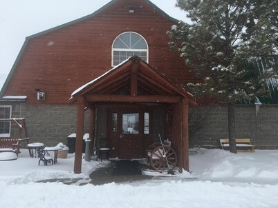 Buffalo Lodge and Grill