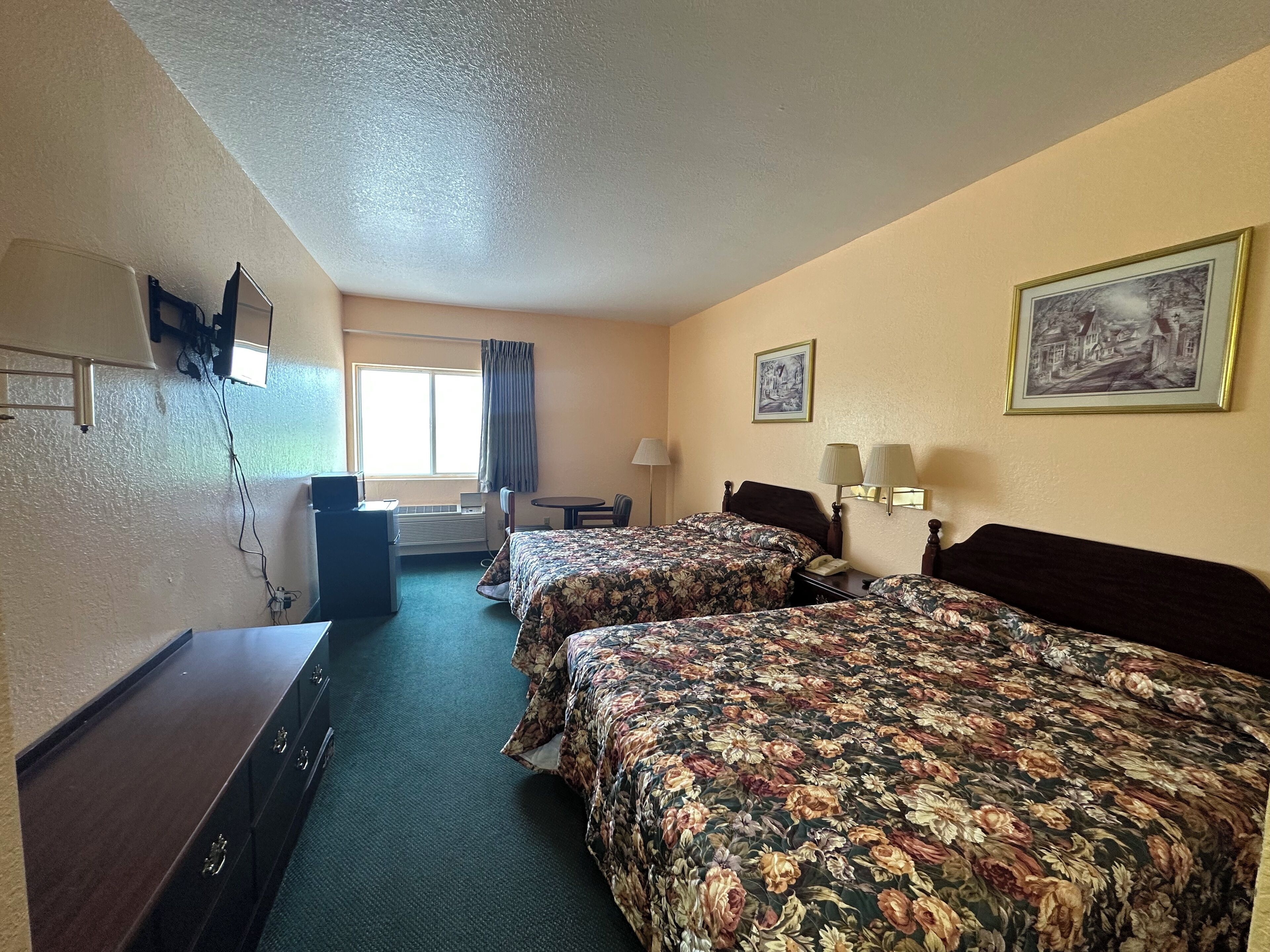 Highland Inn Peculiar