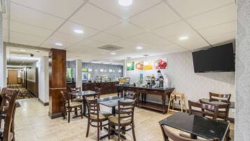 Free daily buffet breakfast