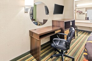 Tabla de planchar con plancha, cunas y camas plegables/adicionales