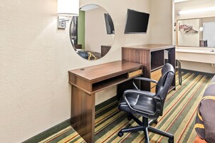 Ferro/asse da stiro, culle/letti per bambini (a pagamento)