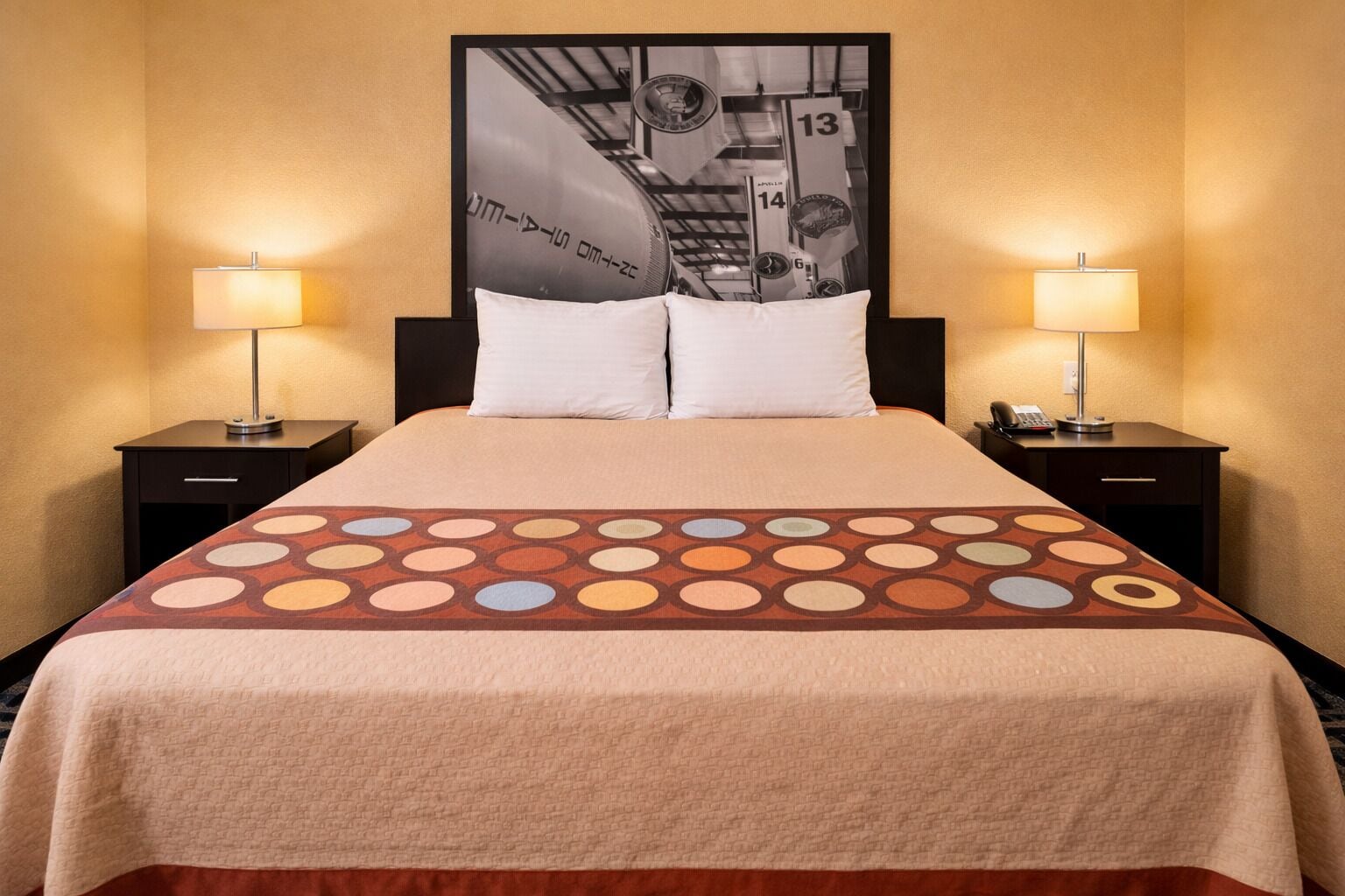 Ropa de cama de alta calidad y escritorio 