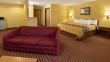 Sengetøy av topp kvalitet, skrivebord og strykejern/-brett