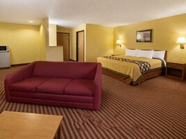 Premium bedding, desk, iron/ironing board, rollaway beds