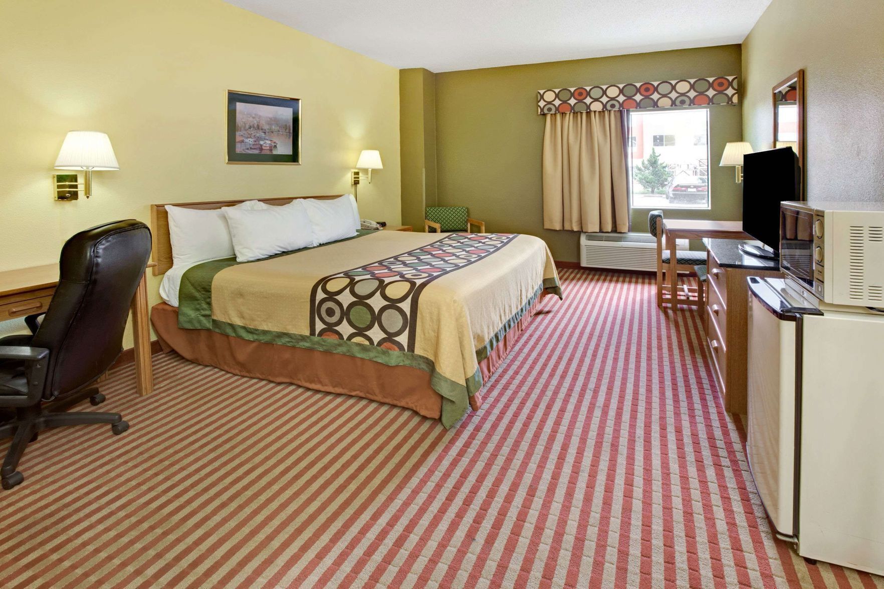 Premium bedding, desk, iron/ironing board, rollaway beds