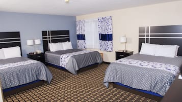 Family Suite, 3 Queen Beds | Desk, blackout curtains, soundproofing, iron/ironing board