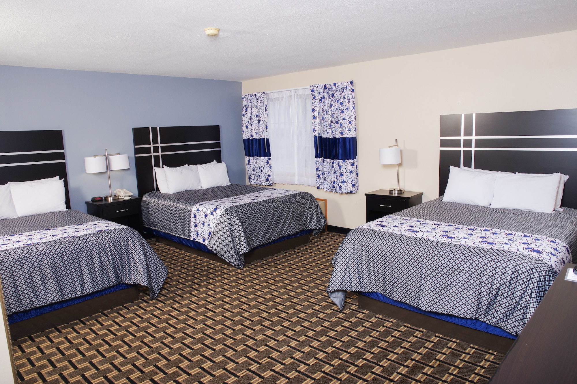 2 Star Hotels
