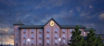 Super 8 by Wyndham Edmonton International Airport