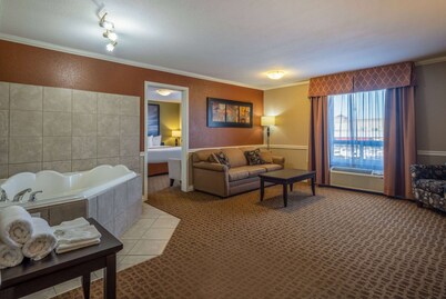 Super 8 by Wyndham Edmonton International Airport