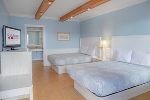 Iron/ironing board, free WiFi, bed sheets - Sea And Breeze Hotel And Condo (Tybee Island)