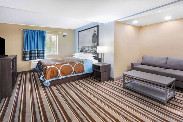 Studio Suite, 1 King Bed, Non Smoking (Exterior Entrance)
