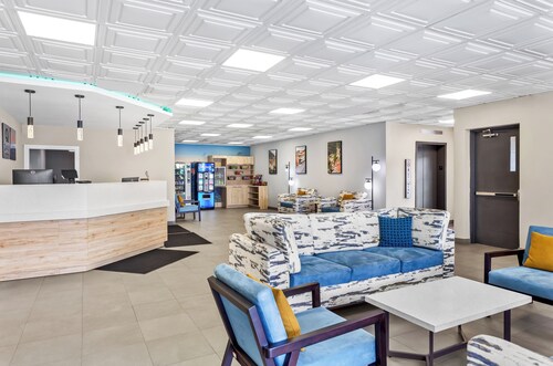 Quality Inn & Suites Charleston - Civic Center