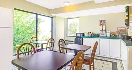 Rodeway Inn Richland - Jackson South