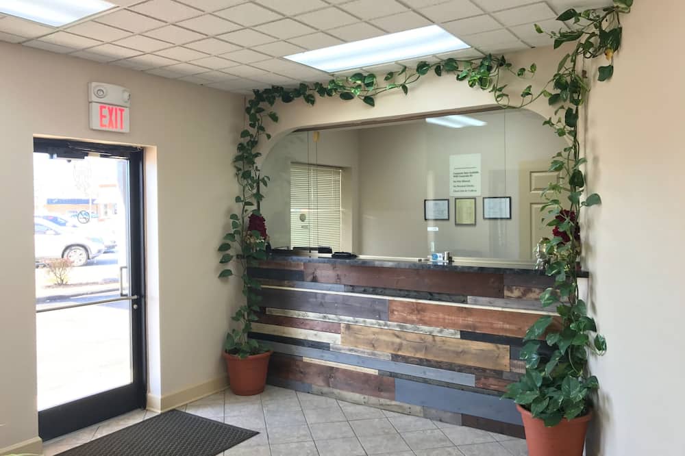 Legacy Inn Sumner