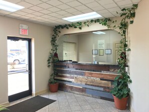 Lobby - Legacy Inn Sumner (Gallatin)