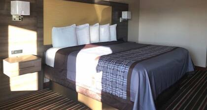 Legacy Inn Sumner