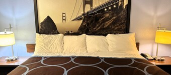 Super 8 by Wyndham Booneville