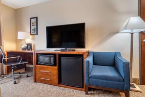Room, 1 Double Bed, Accessible, Non Smoking | In-room safe, desk, laptop workspace, iron/ironing board
