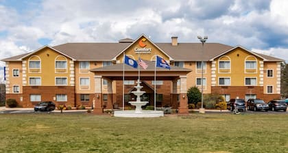 Comfort Inn & Suites South Hill I-85