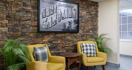 Super 8 by Wyndham Salisbury