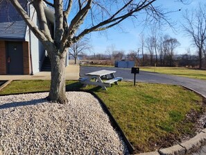 BBQ/picnic area