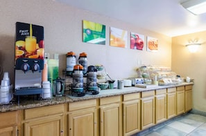 Free daily continental breakfast