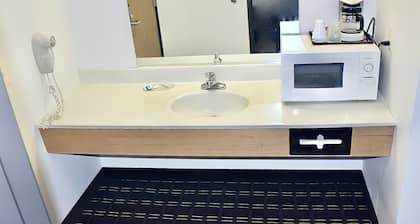 AmeriVu Inn and Suites - Stanley