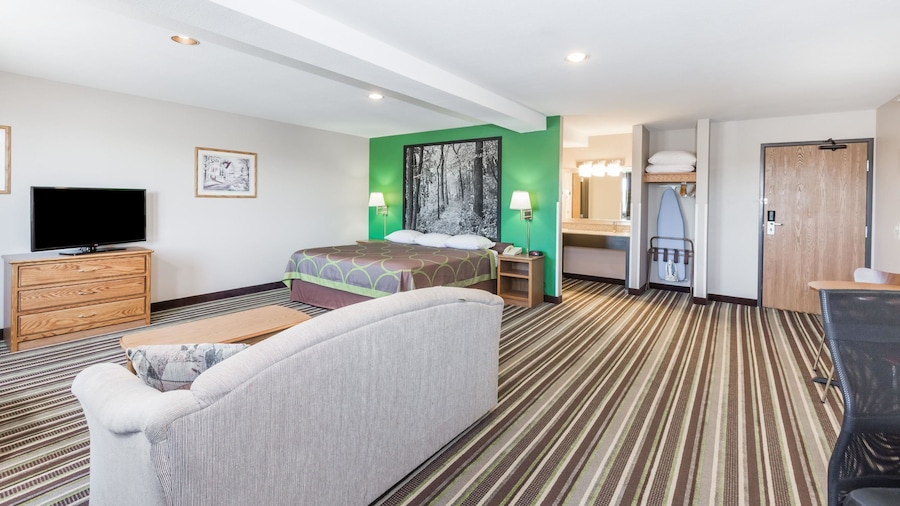 Super 8 by Wyndham Sioux City South