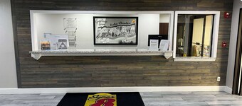 Super 8 by Wyndham Lake Charles/Sulphur