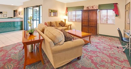 Super 8 by Wyndham Bonne Terre