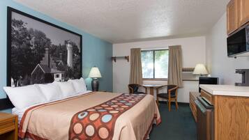 Standard Room, 1 King Bed | Cribs/infant beds, rollaway beds, free WiFi, bed sheets