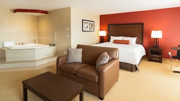 Suite estudio de luna de miel, 1 cama King size, hidromasaje | Caja de seguridad en la habitación y escritorio