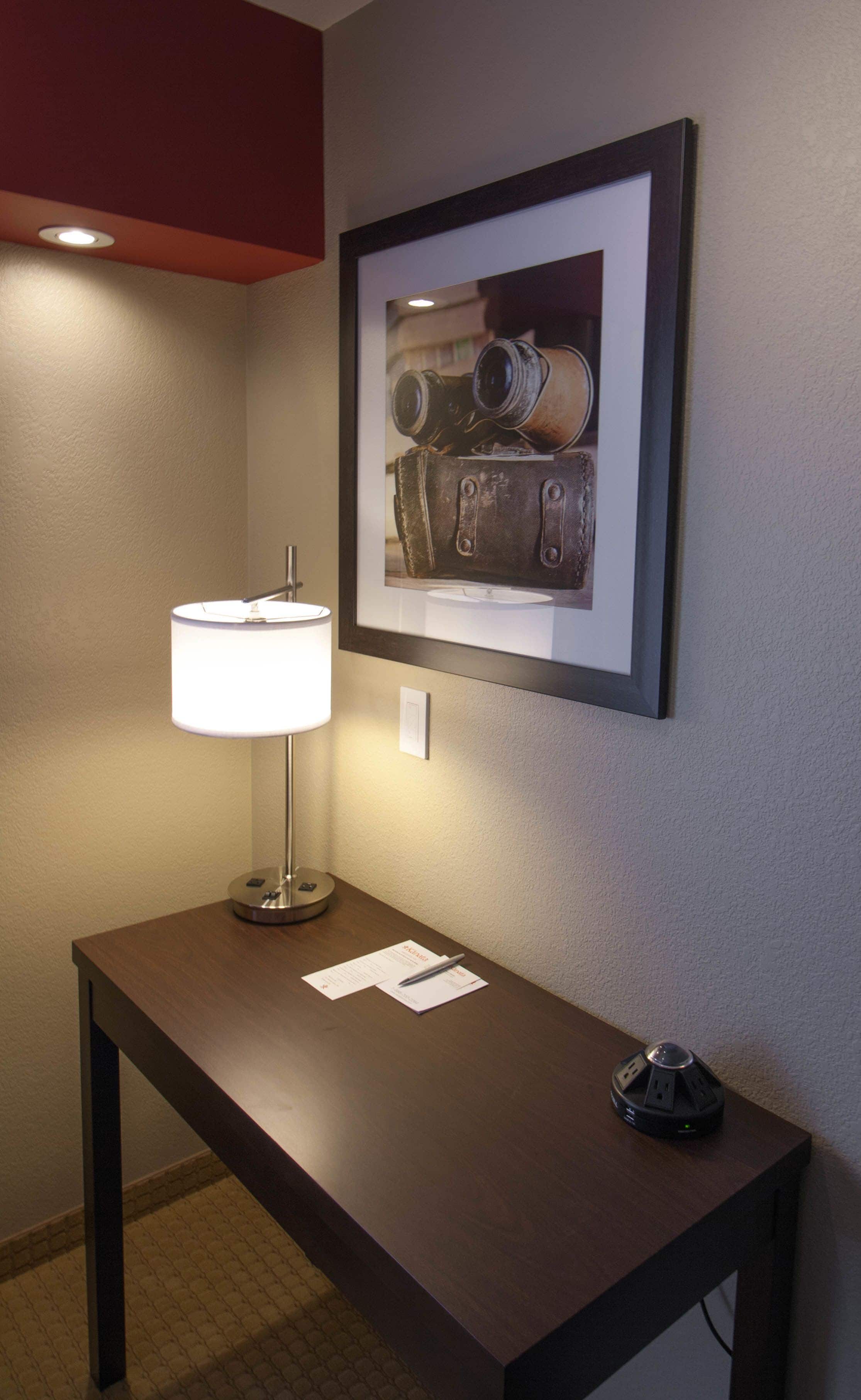 in-room business centre