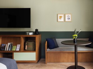 Suite, 1 King Bed, Mountain View | Premium bedding, minibar, in-room safe, desk