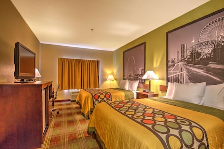 Blackout drapes, iron/ironing board, free cribs/infant beds. Super 8 by Wyndham Waterloo