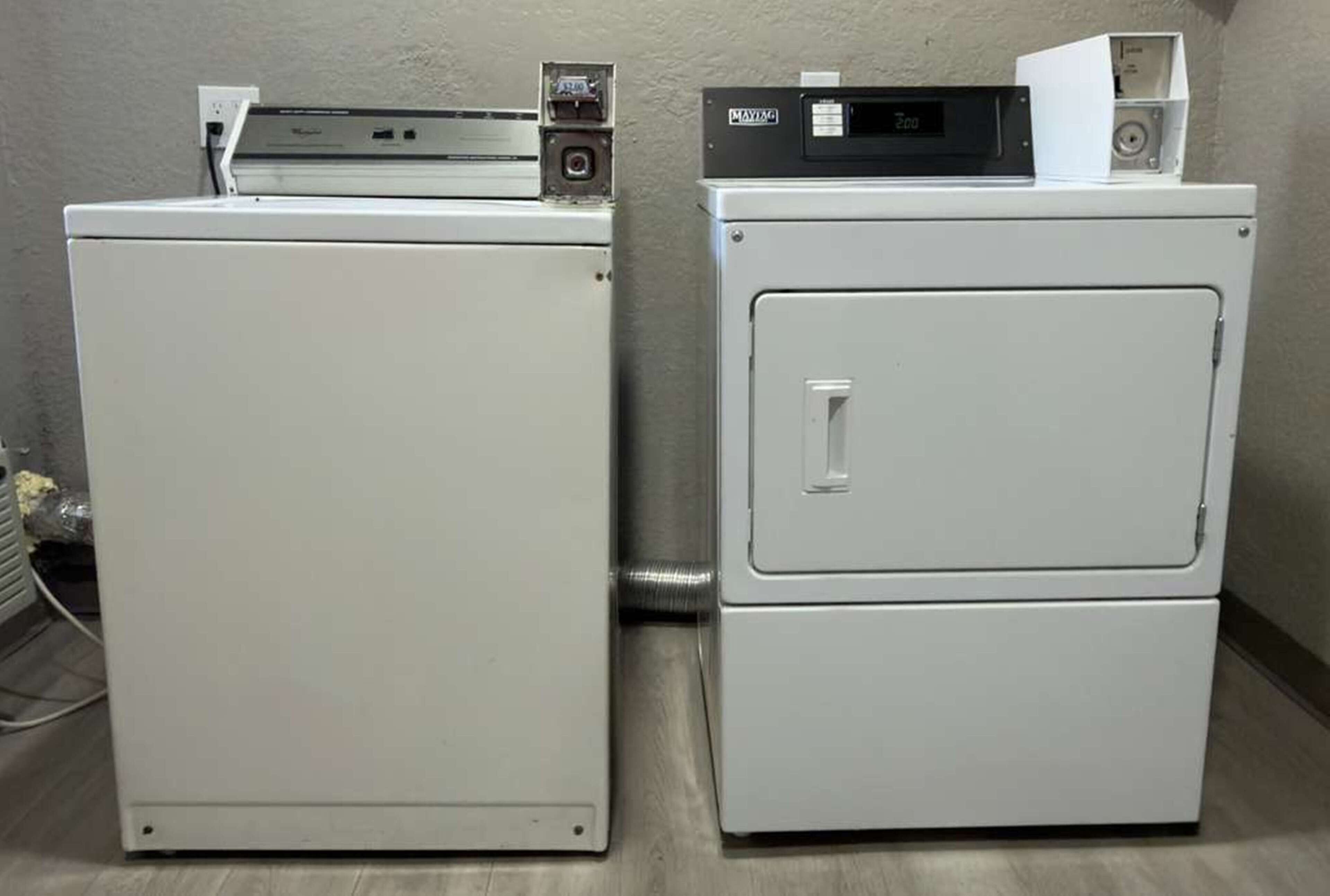 Photo - Super 8 by Wyndham Houston/Brookhollow NW