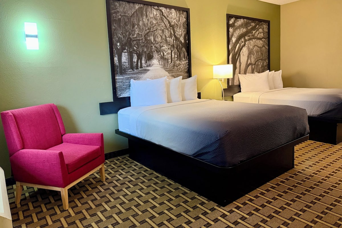 Standard Room, 2 Queen Beds | Premium bedding, desk, laptop workspace, blackout drapes