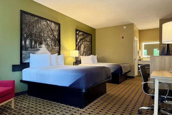 Standard Room, 2 Queen Beds | Premium bedding, desk, laptop workspace, blackout drapes