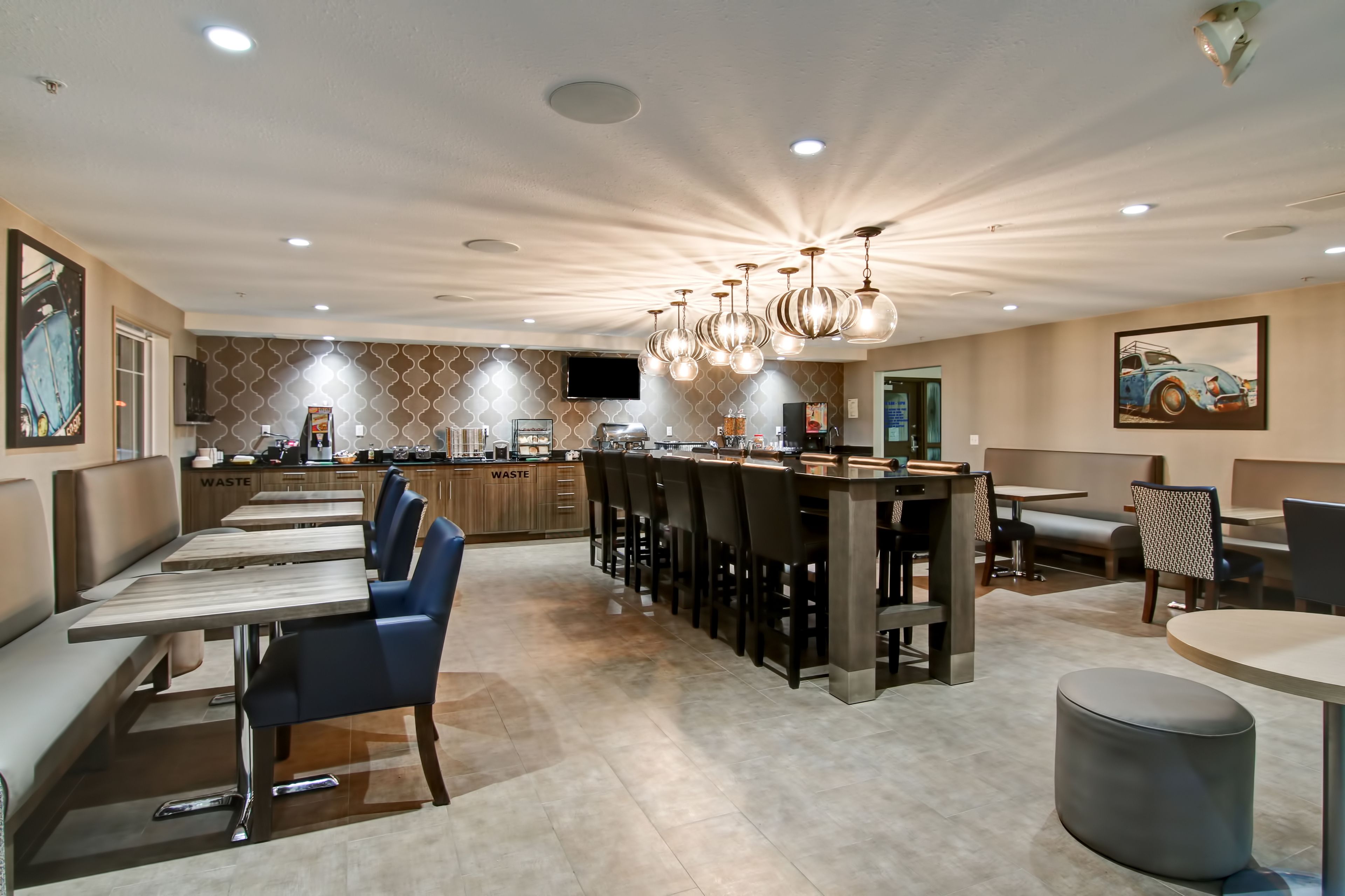 free continental breakfast