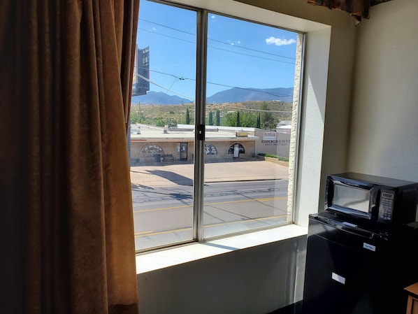 Business-Suite, 2 Queen-Betten, Bergblick | Blick auf das Wasser