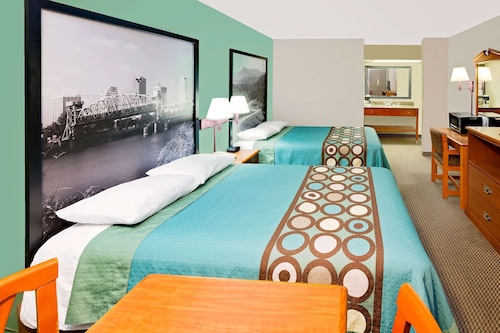 Super 8 by Wyndham Hazen