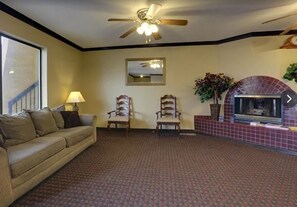 Business center - Americas Best Value Inn & Suites Yukon Oklahoma City (Yukon)