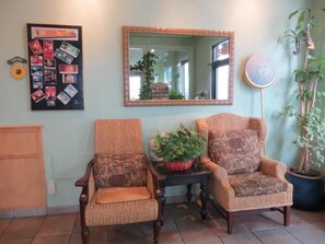 View from property - Super 8 Motel - Penticton (Penticton)