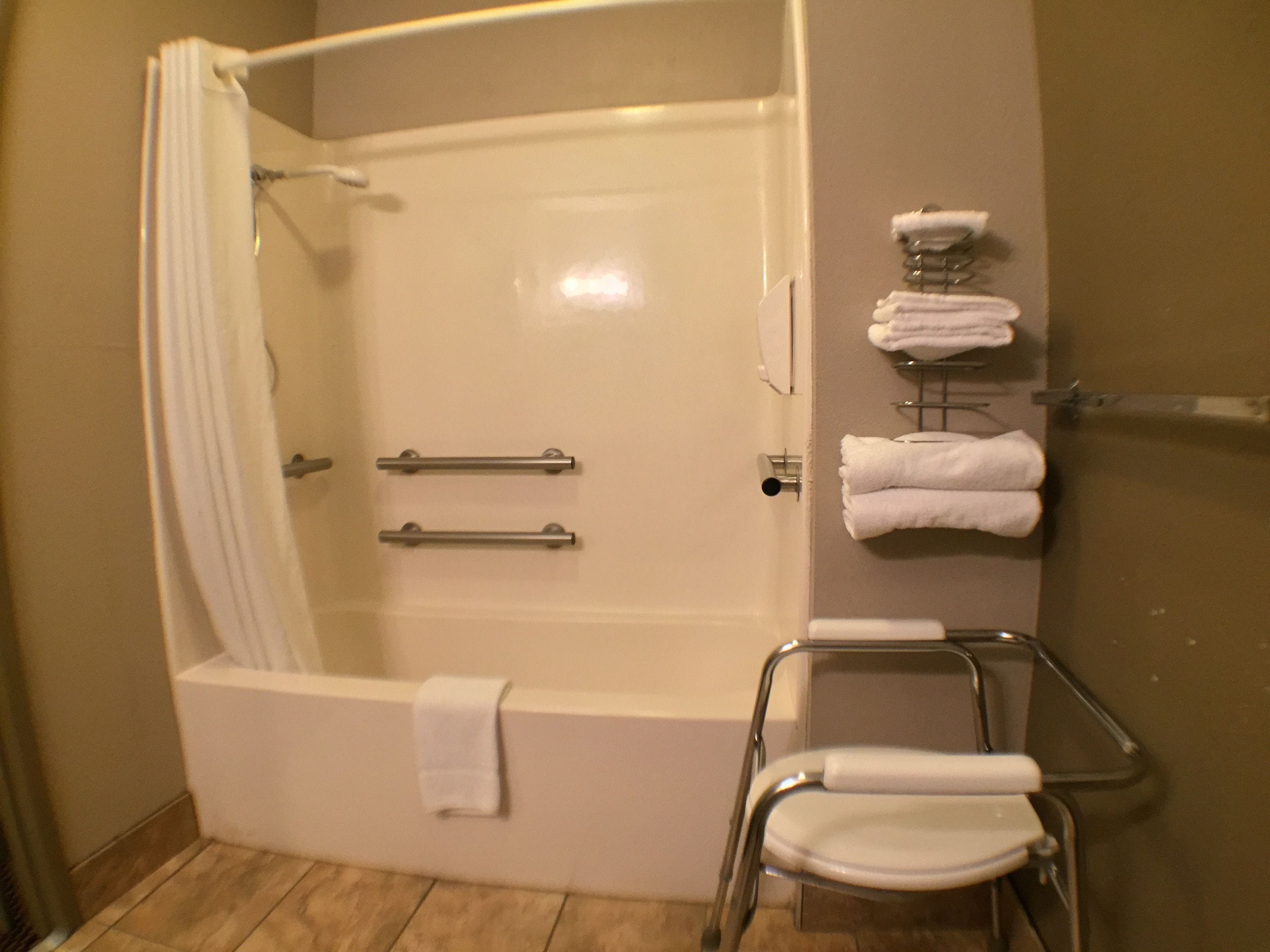 Photo - Super 8 by Wyndham Niagara Falls