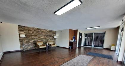 Americas Best Value Inn Moline