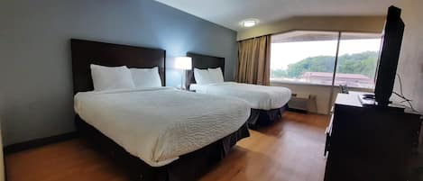Desk, free WiFi, bed sheets